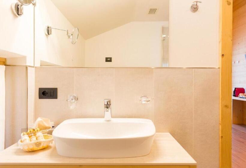 חדר סטנדרט עם מרפסת, Green Rose