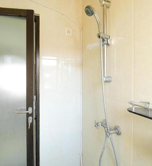 디럭스 룸, Tuban Torres Accommodation