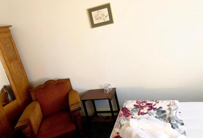 חדר משפחתי חדר אמבטיה משותף, Victoria And Albert Guesthouse