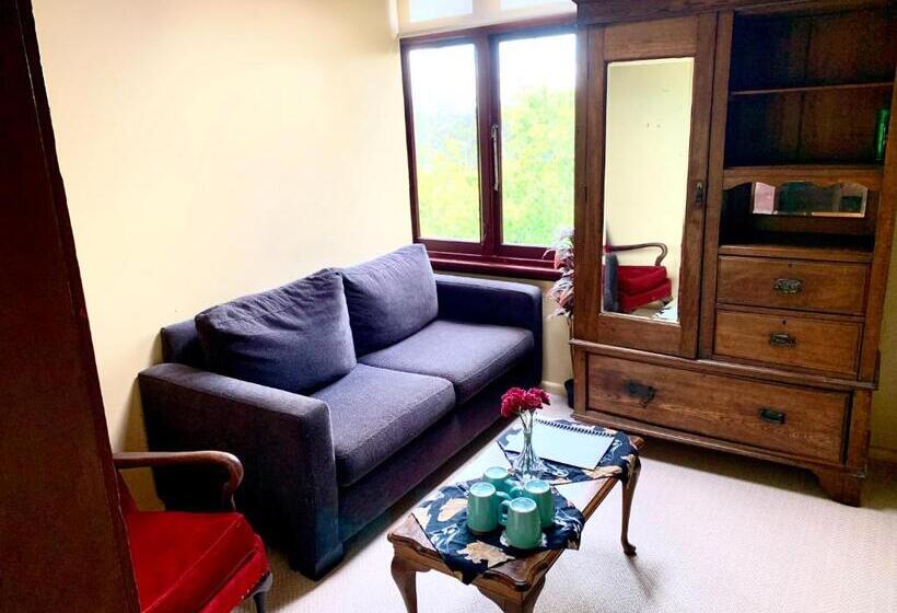 סוויטה משפחתית, Victoria And Albert Guesthouse