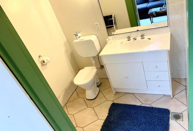 סוויטה משפחתית, Victoria And Albert Guesthouse