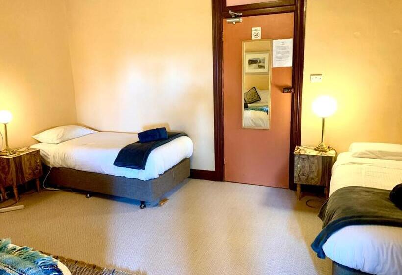 סוויטה משפחתית, Victoria And Albert Guesthouse