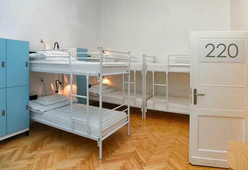 Cama em Quarto Compartilhado, Warsaw Hostel Centrum Private Rooms & Dorms