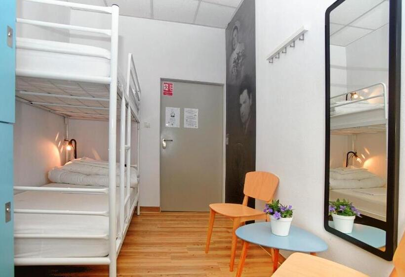 Standaardkamer met Stapelbedden, Warsaw Hostel Centrum Private Rooms & Dorms