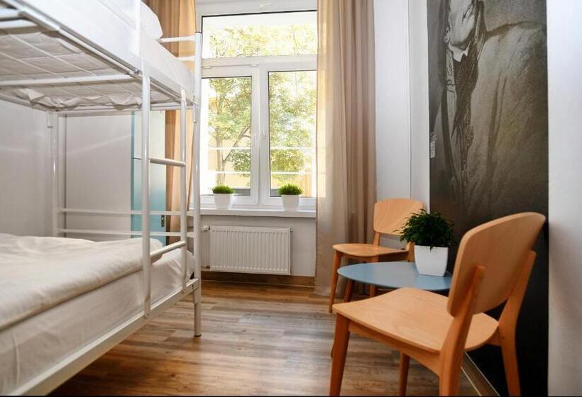 Standaardkamer met Stapelbedden, Warsaw Hostel Centrum Private Rooms & Dorms