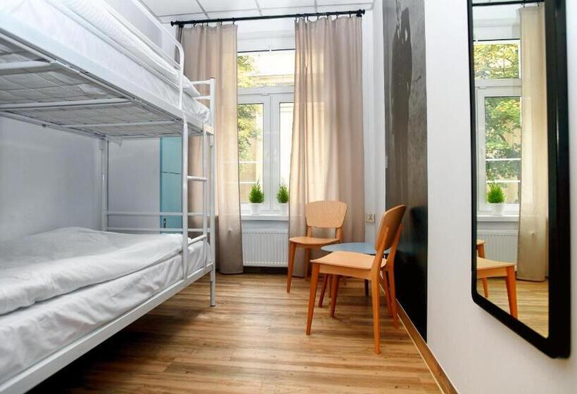 Standaardkamer met Stapelbedden, Warsaw Hostel Centrum Private Rooms & Dorms