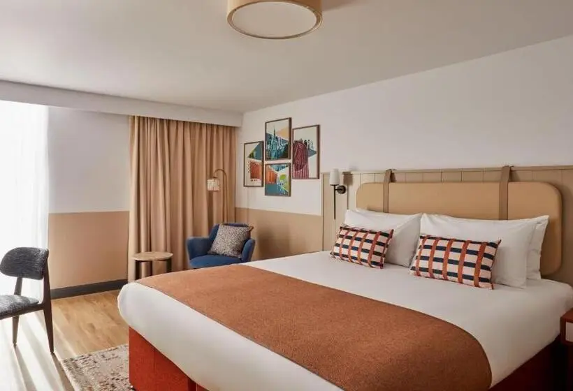 キングサイズベッドのスタンダードルーム, Indigo Coventry, An Ihg