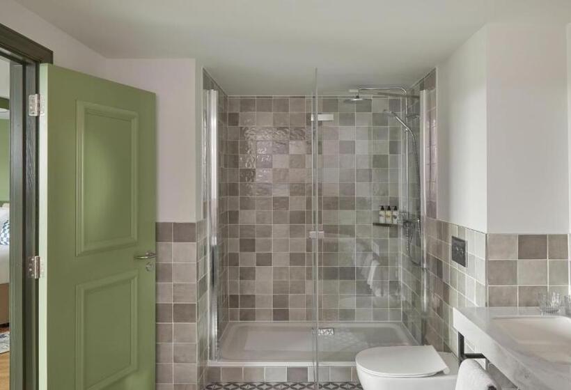 带大床的套房, Indigo Coventry, An Ihg