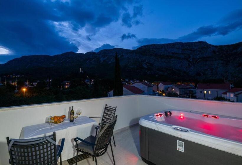 آپارتمان 2 خوابه با تراس, Apartments Azzurro