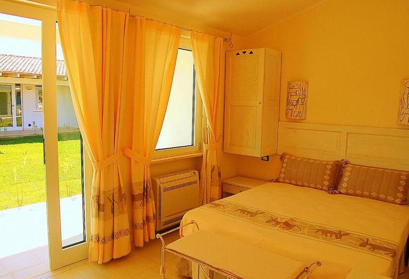 غرفة قياسية, Budoni Beach