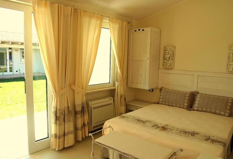 غرفة قياسية, Budoni Beach