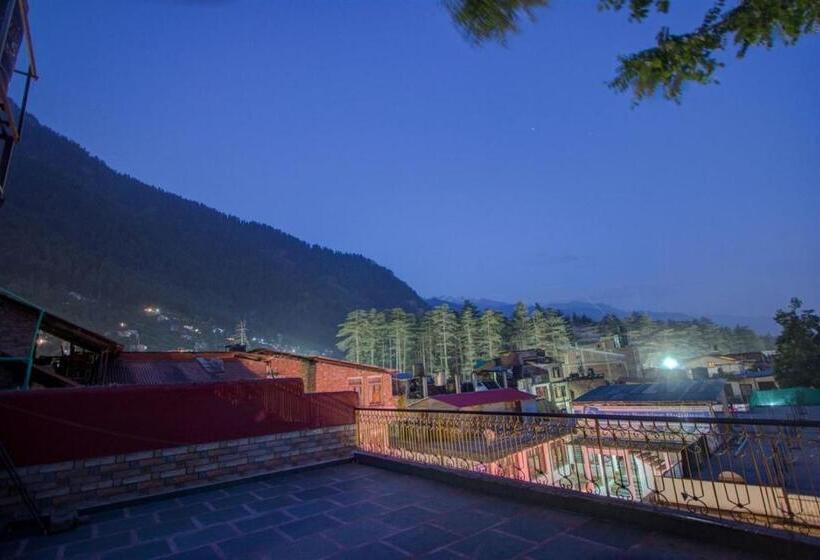 חדר אקונומי, Samiru Manali