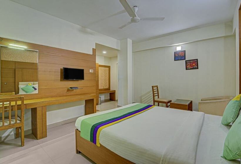 デラックスルーム, Fabhotel The Green City   Nr Jawaharlal Nehru Stadium & Government Museum Chennai