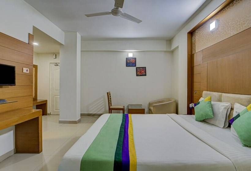 デラックスルーム, Fabhotel The Green City   Nr Jawaharlal Nehru Stadium & Government Museum Chennai