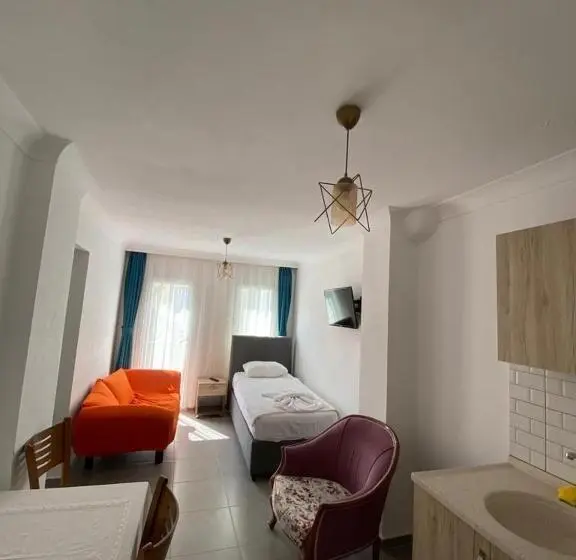 Perhestudio, Gülhan City Otel