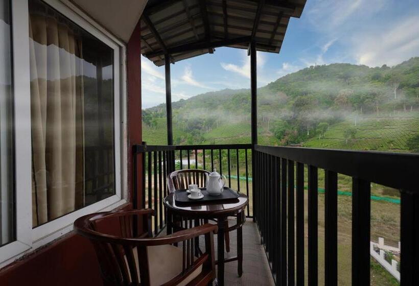 Номер Superior, Misty Gate