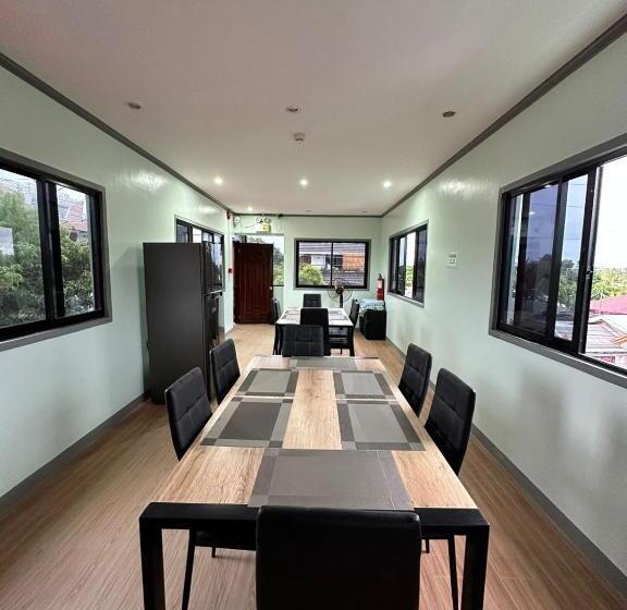 单人经济间, Althea Apartelle