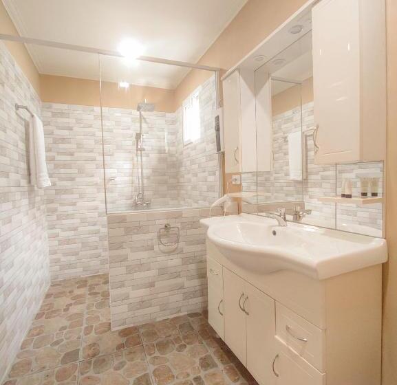 Семейный Номер Deluxe, Joe S Castle