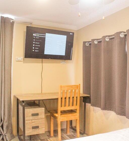 Номер Deluxe с Балконом, Joe S Castle