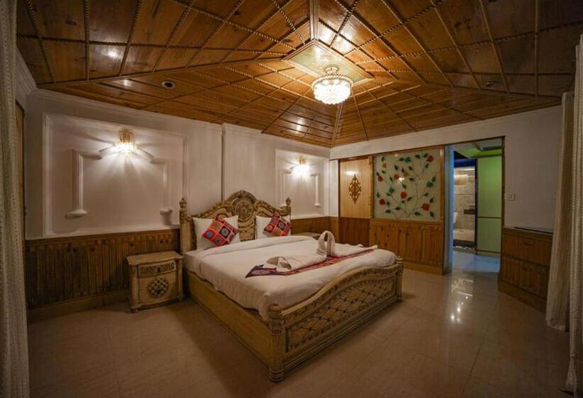 1 Bedroom Apartment Lake View, Aman The Lake Side