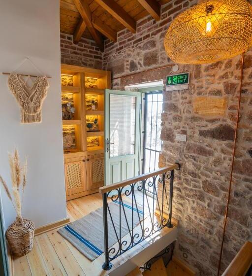 Вилла 1 Спальня, Cundalis1893