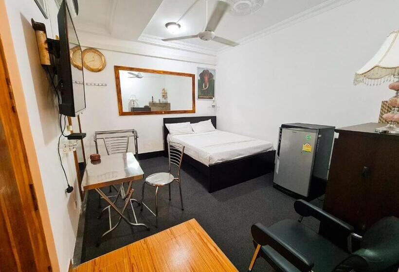 Номер Стандарт, Hambantota Beach