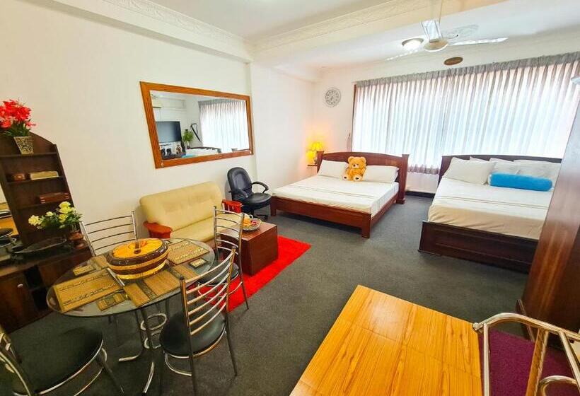 Семейный Номер Вид на Море, Hambantota Beach