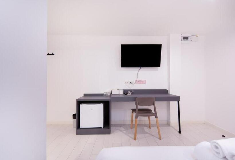 Quarto Deluxe, The Urban Oasis