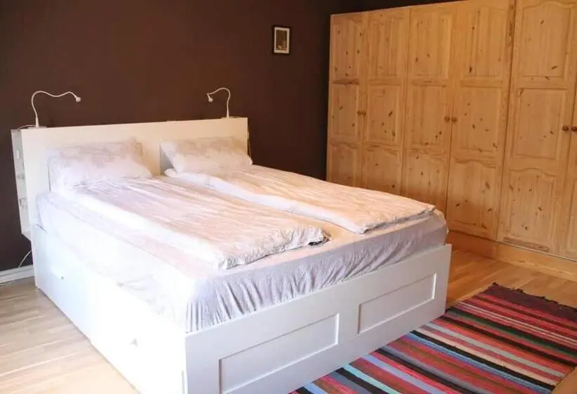 Huoneisto 2 Makuuhuonetta, Musala 1 Bed & Breakfast