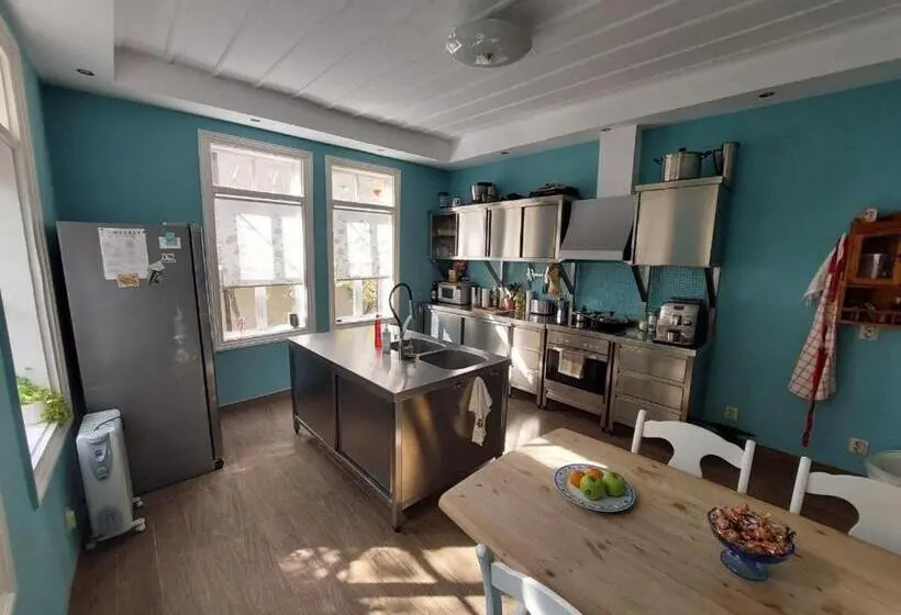 Huoneisto 2 Makuuhuonetta, Musala 1 Bed & Breakfast