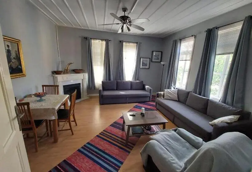 Huoneisto 2 Makuuhuonetta, Musala 1 Bed & Breakfast