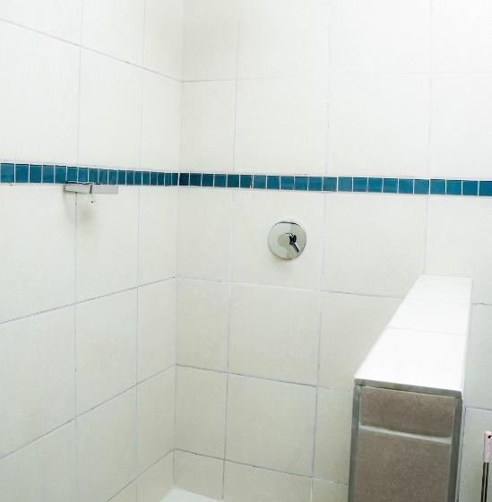 חדר סופריור, Sar Guesthouse