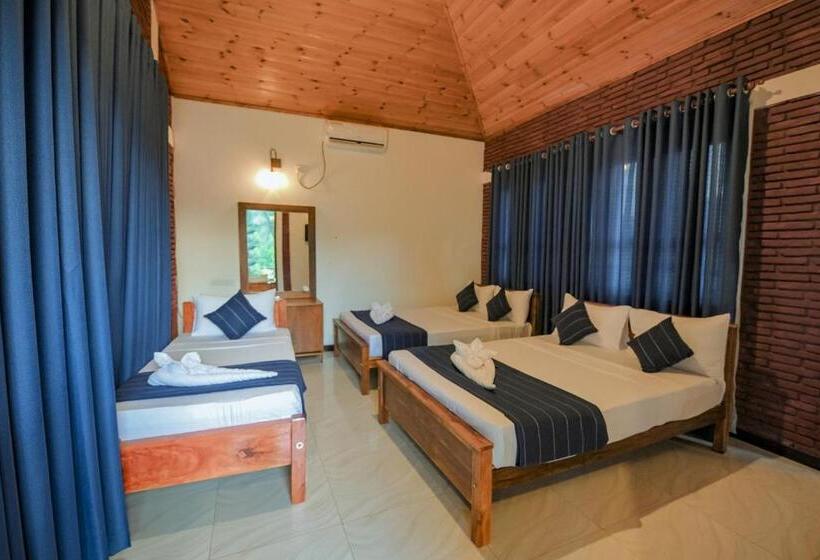 デラックスファミリールーム, Yatinuwara Bungalow