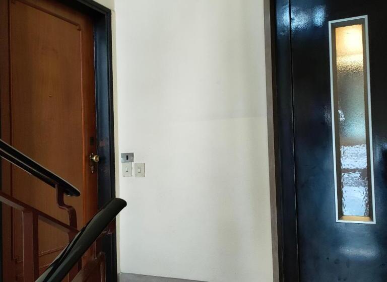 آپارتمان 2 خوابه, Cantelli