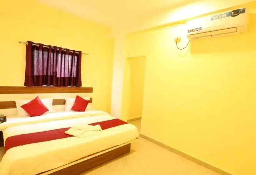 デラックスルーム, Shrinidhi Residency Pune