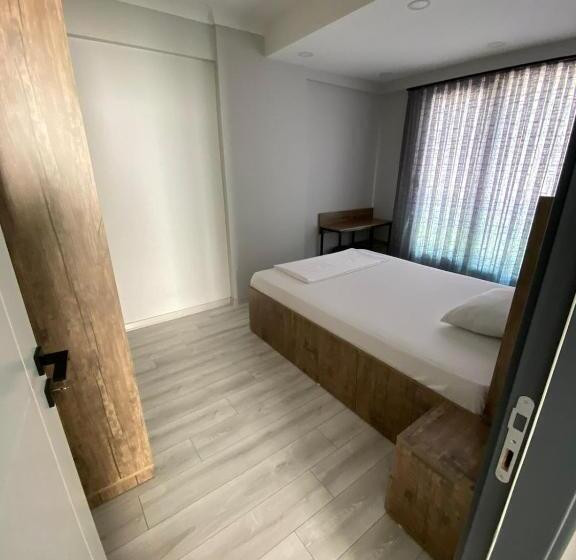 اتاق استاندارد با بالکن, Your House Apart Otel