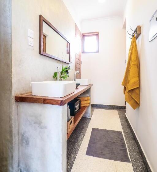 海の見える１ベッドルームアパートメント, Babu Villas