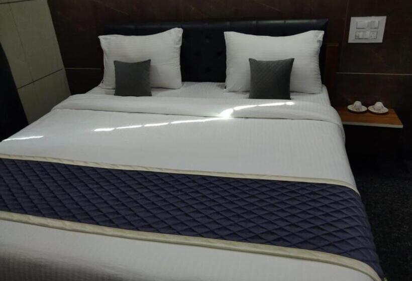 Стандартный Номер Кровать Кинг, Eshanna Residency