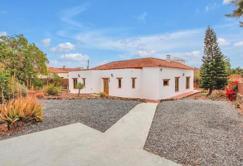 Номер Стандарт Вид на Бассейн, Villa Amrita