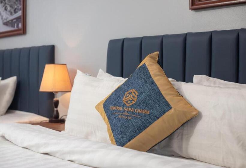 اتاق استاندارد با چشمانداز کوهستان, Central Sapa March