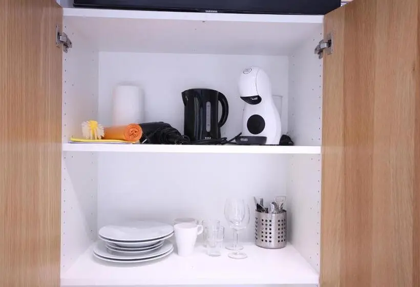 Deluxe Yhden Hengen Huone, Forenom Hostel Espoo Kilo