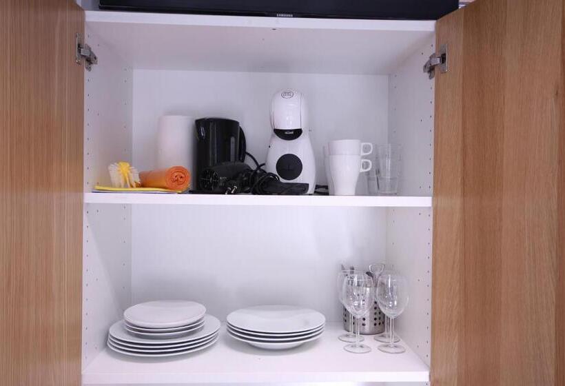 Номер Deluxe, Forenom Hostel Espoo Kilo
