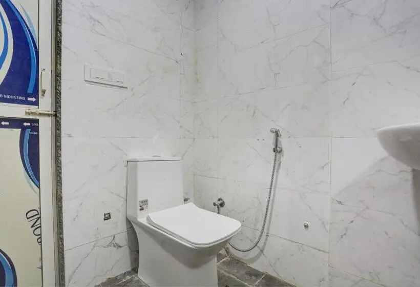 Chambre Standard, Gaur Nitay