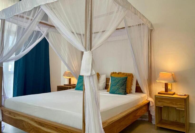 اتاق استاندارد با تخت بزرگ, Ocean Boutique Hotel   Adults Only