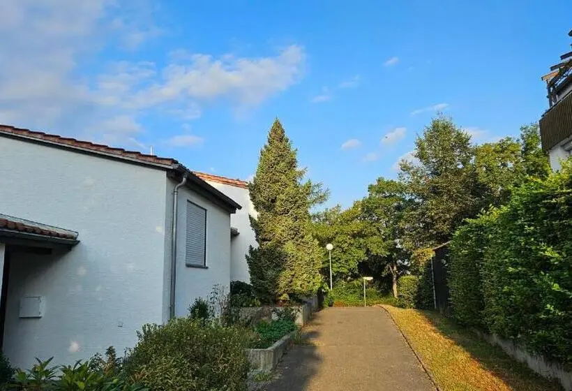 スタンダードルーム, Ferienzimmer Bei Thomas   Gemütliches Schlaf  Und Wohnzimmer Mit Modernem Bad