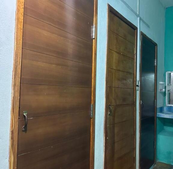 اتاق استاندارد با سرویس بهداشتی مشترک, Hostal Casa Tete