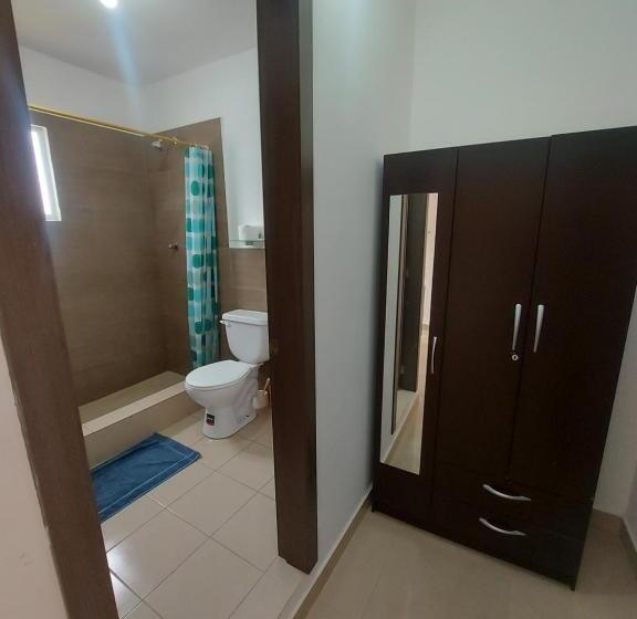 اتاق استاندارد یک نفره, Hostal Los Gavilanes