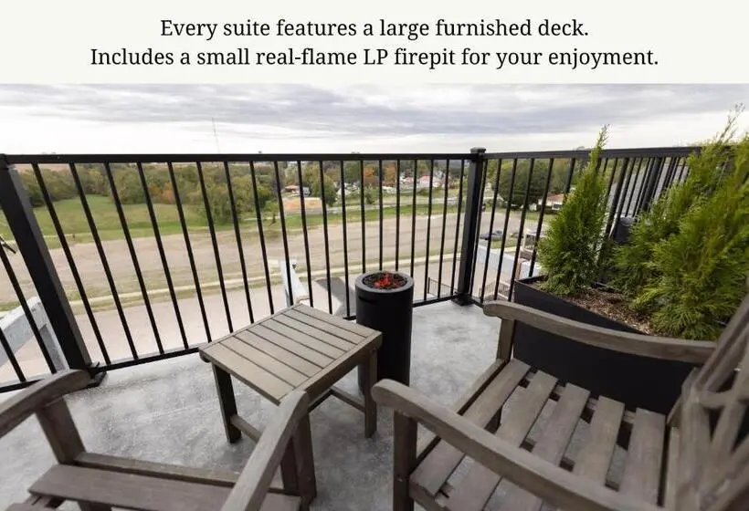 バルコニー付き１ベッドルームアパートメント, The Atlee Suites