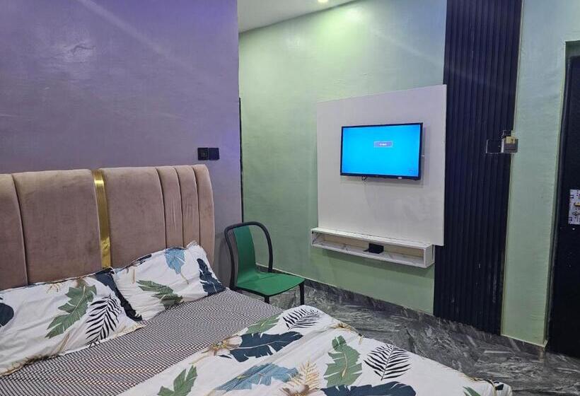 اتاق استاندارد یک نفره, Triple D Luxury Hotel By Chill And Thrill