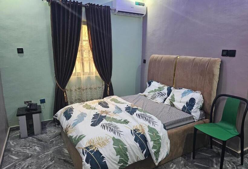 اتاق استاندارد یک نفره, Triple D Luxury Hotel By Chill And Thrill